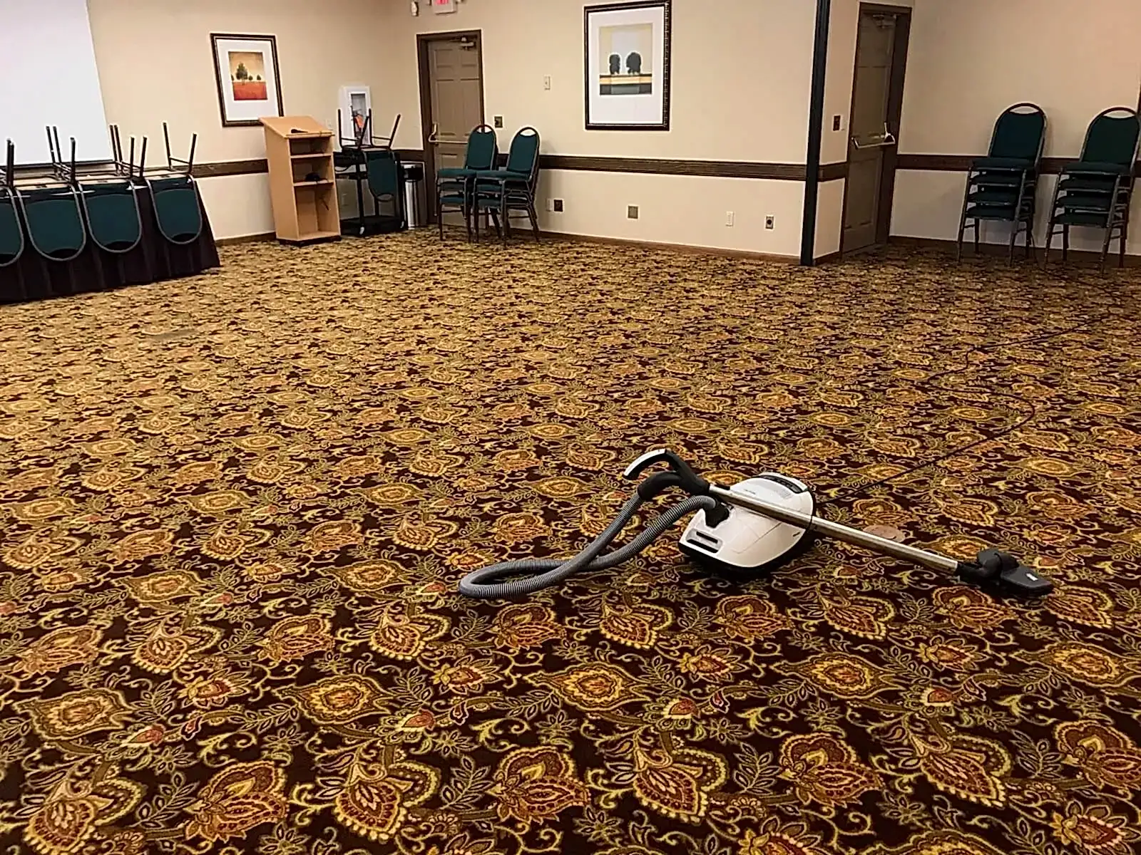 Commercial Carpet cleaning